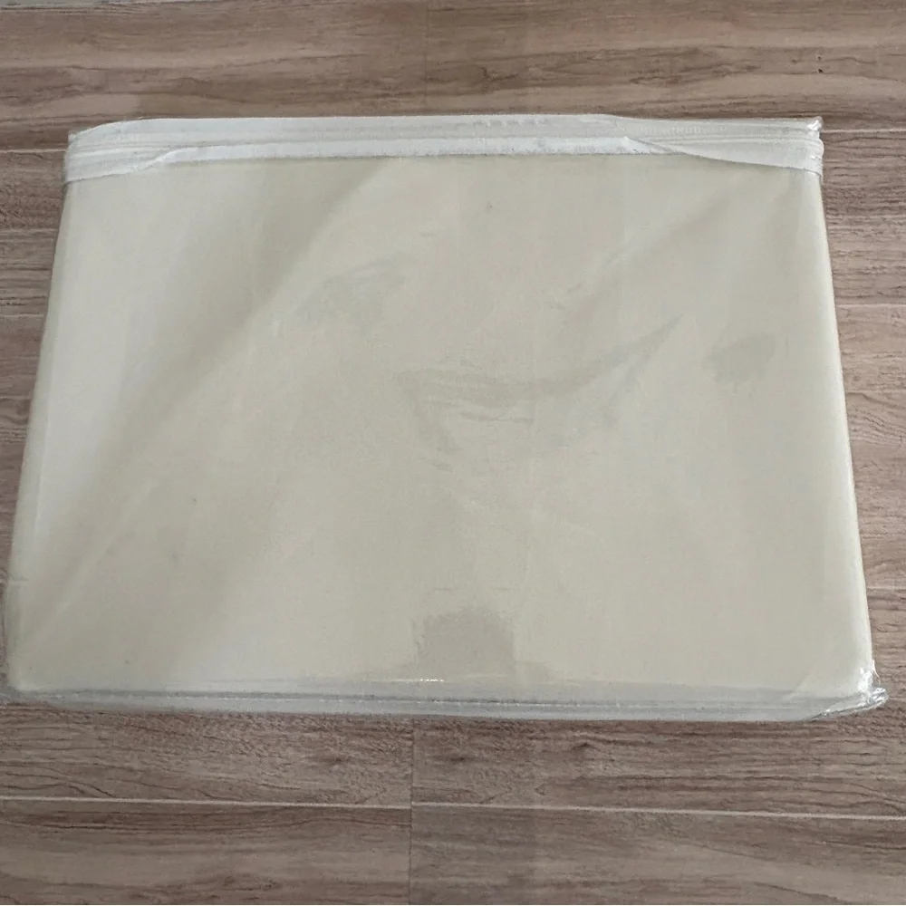 Grace Elizabeth Ivory Queen Sheet Set